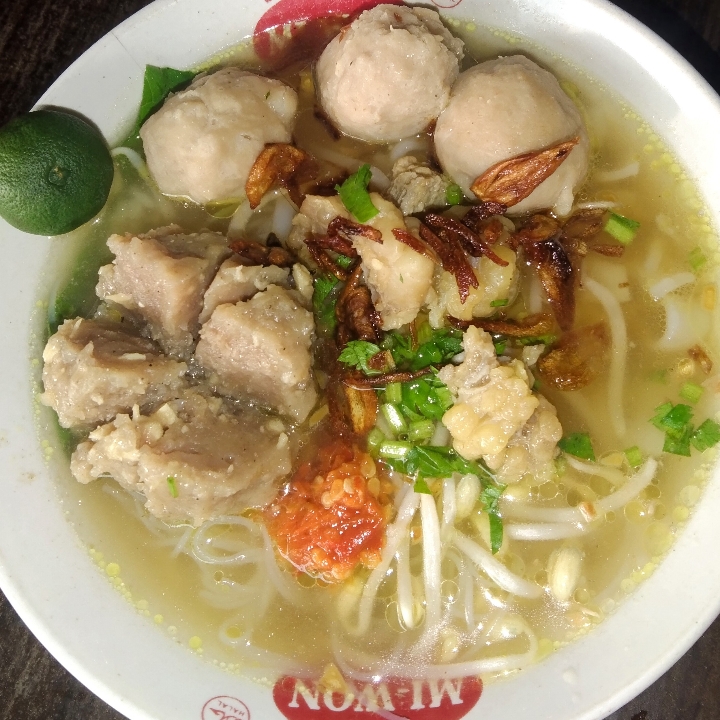 BAKSO URAT ALBADI 