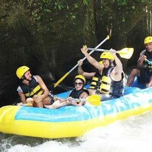 BALI AYUNG WHITE WATER RAFTING