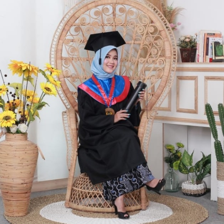 AIMA MAKE UP 3