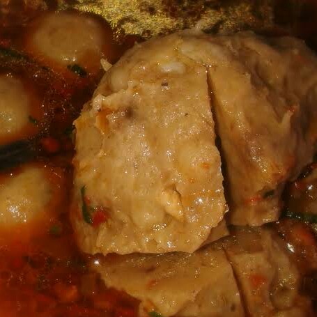 BASO BERANAK DAN BASO DAGING KECIL