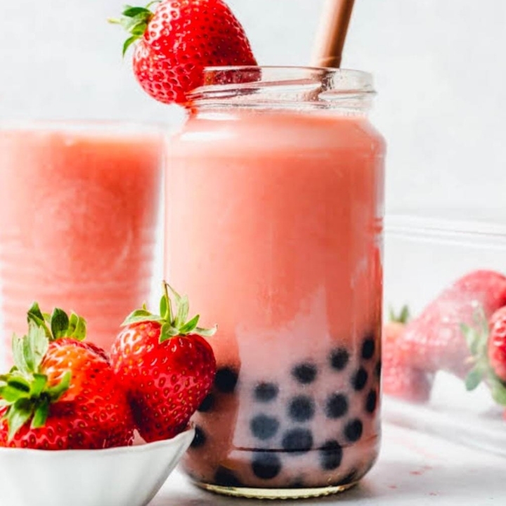BOBA STRAWBERRY L
