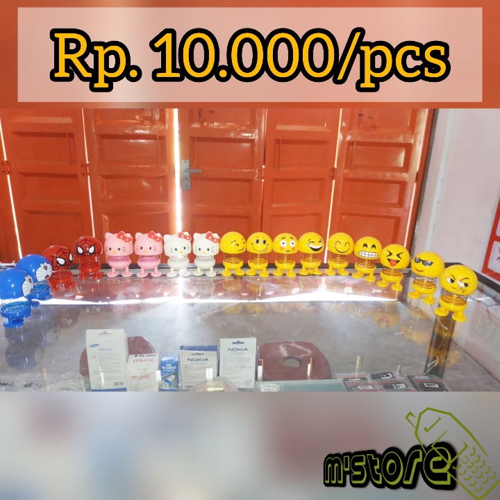 BONEKA EMOTICON PER GOYANG 2