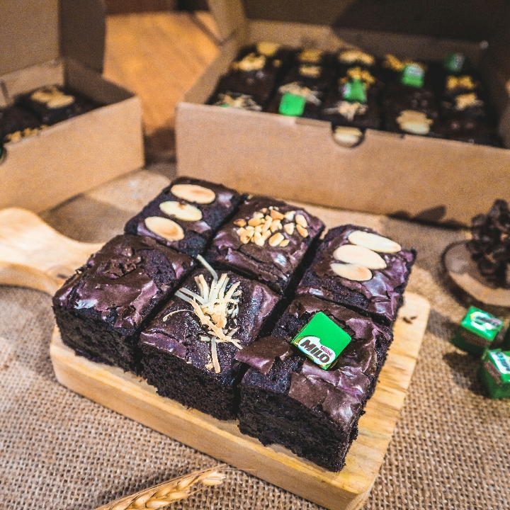 BROWNIES SKAT 20X10 2