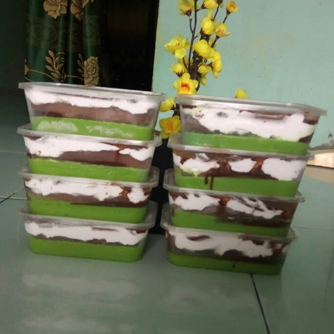 BROWNIS BROWNIS 750 ML MERK DAPUR RISKA PER KOTAK 3