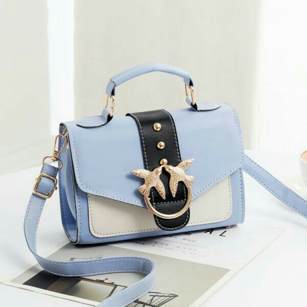BT 27 Tas Wanita Blue