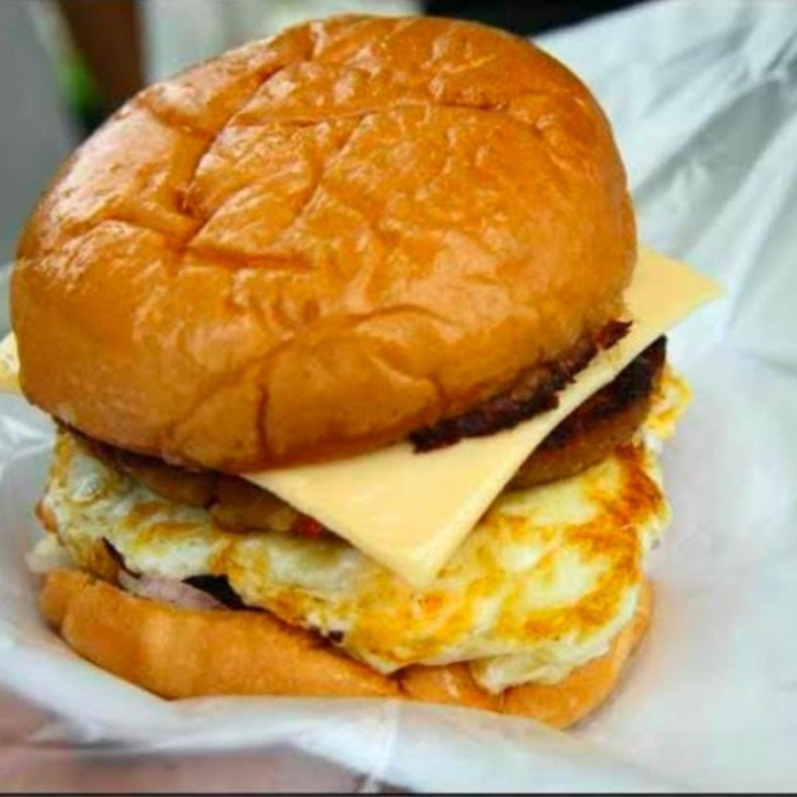 BURGER SAPI TELUR KEJU