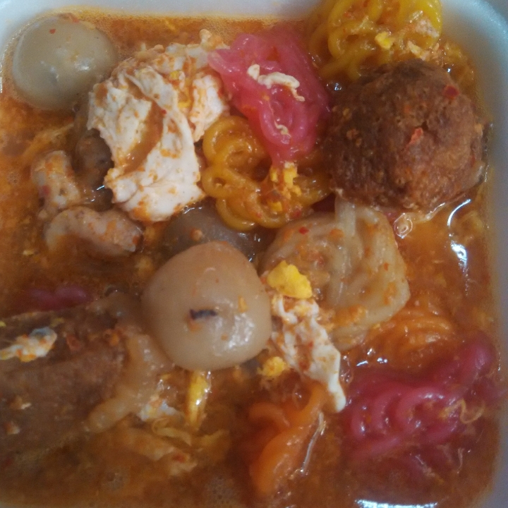 Bacil Rainbow Spesial Pake Telor