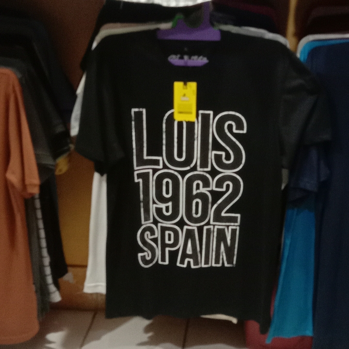 Baju Kaos lois