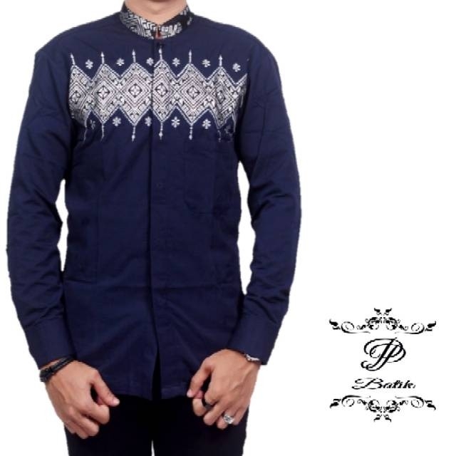 Baju muslim modern motif batik 