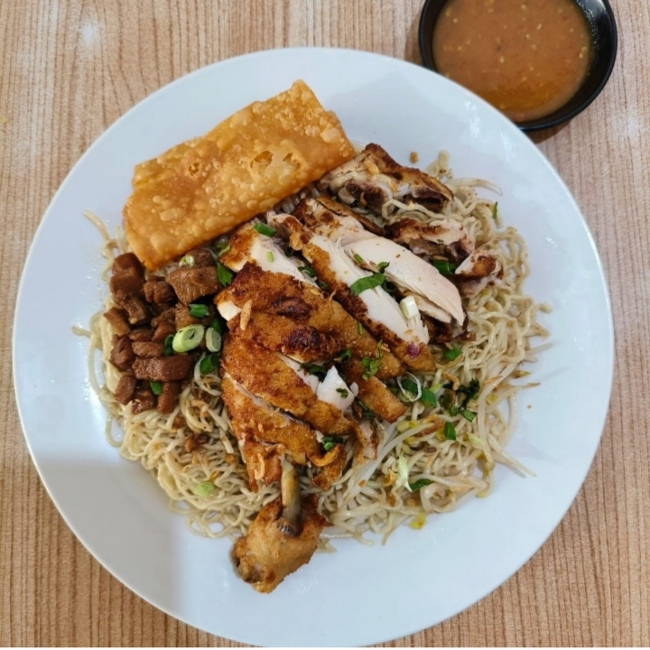 Bakmi Ayam Goreng