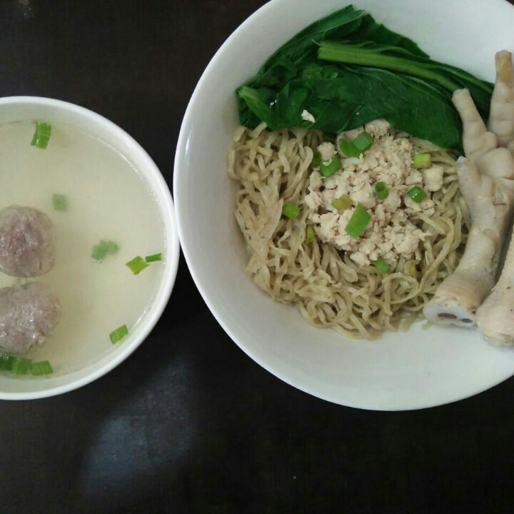 Bakmie Ayam Bakso Ceker
