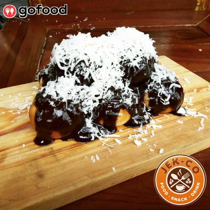 Bakpao Goreng Coklat Keju