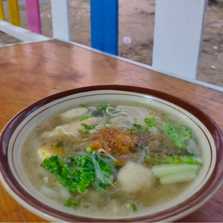 Bakso Ayam Campur 