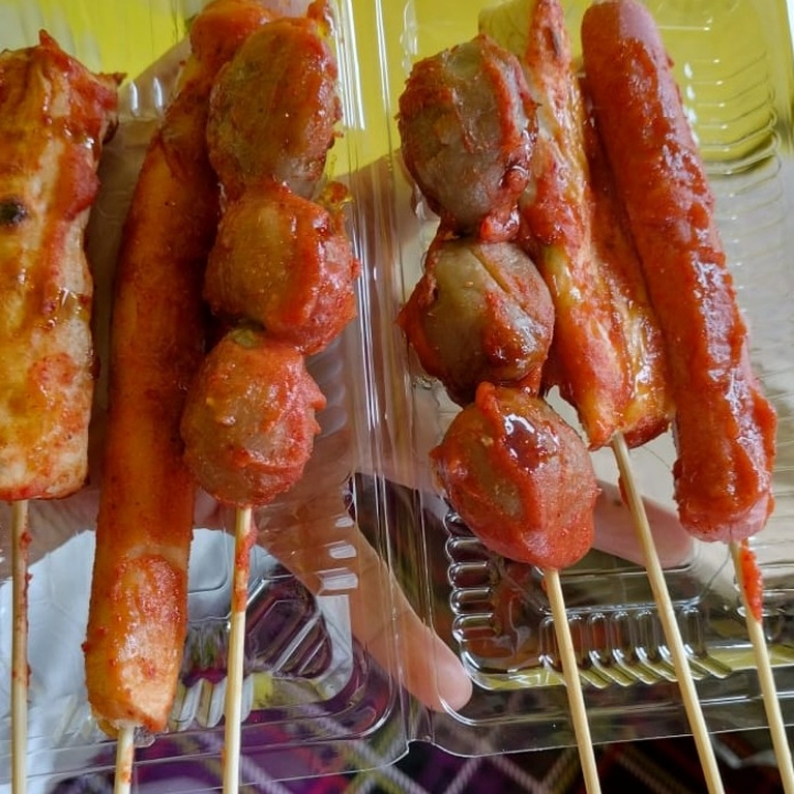 Bakso Dan Sosis Bakar