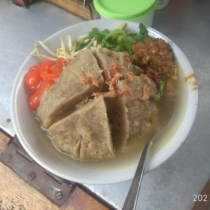 Bakso Isi Telor Ayam