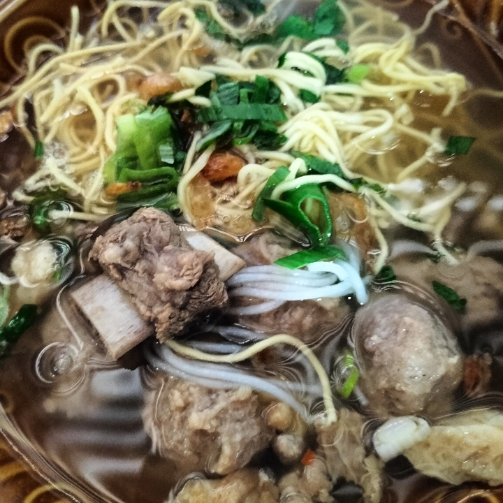 Bakso Kuah Kaledo