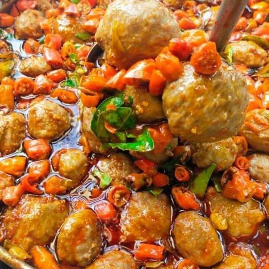Bakso Kuah Merah