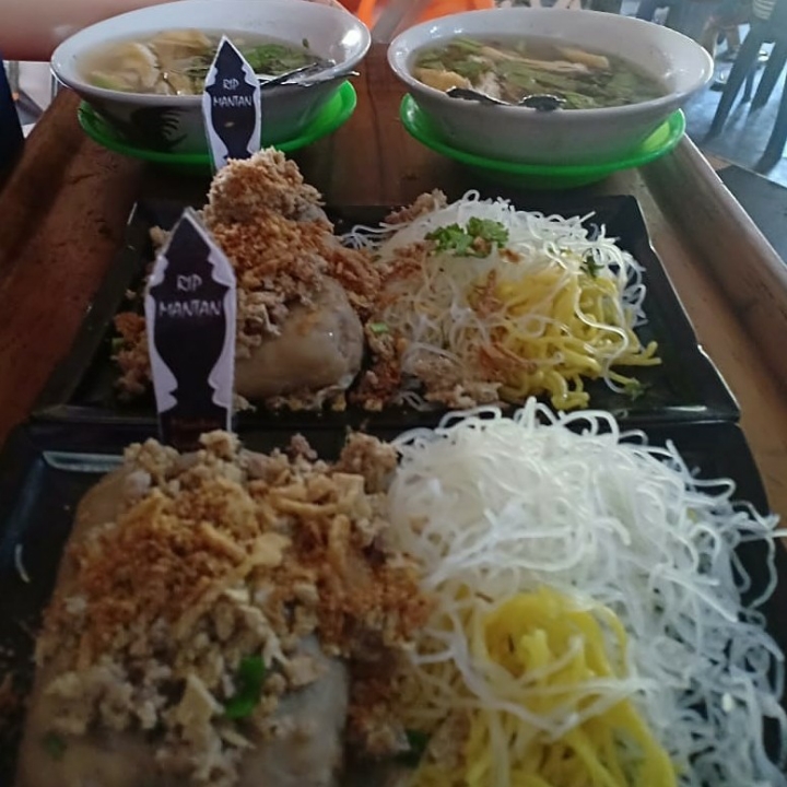 Bakso Kuburan Mantan