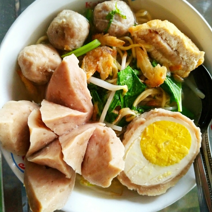 Bakso Super Balut Telur