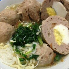 Bakso Tiga Dara