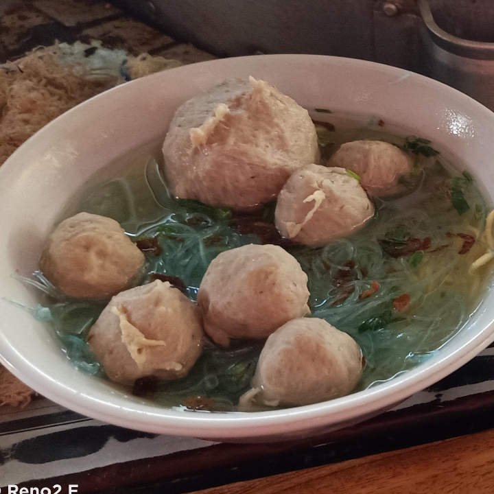 Bakso Urat Dan Telor 