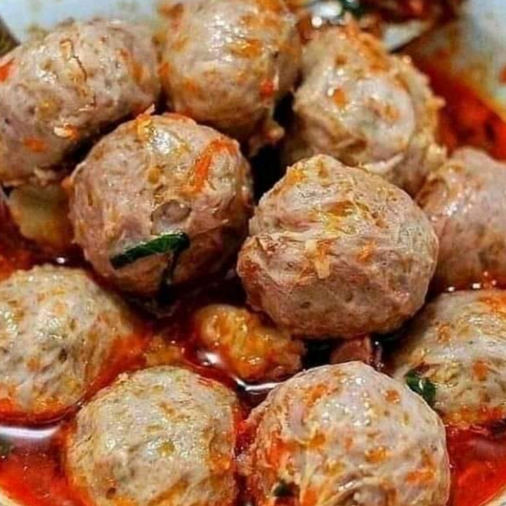 Bakso Utuh Kuah Seblak