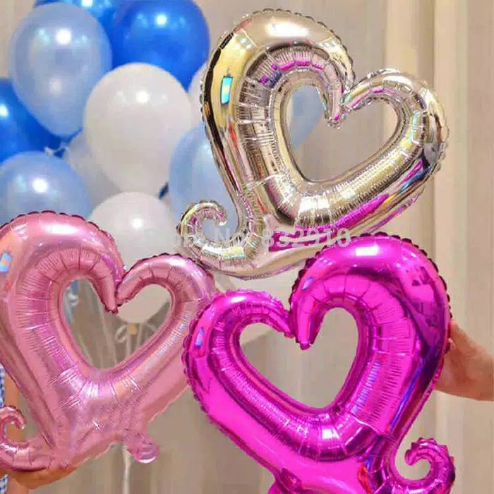 Balon Foil Polos Love Lubang Ukuran Sedang