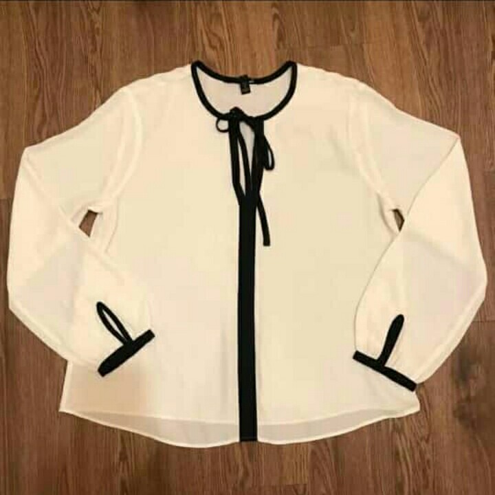 Banana Republic Blouse