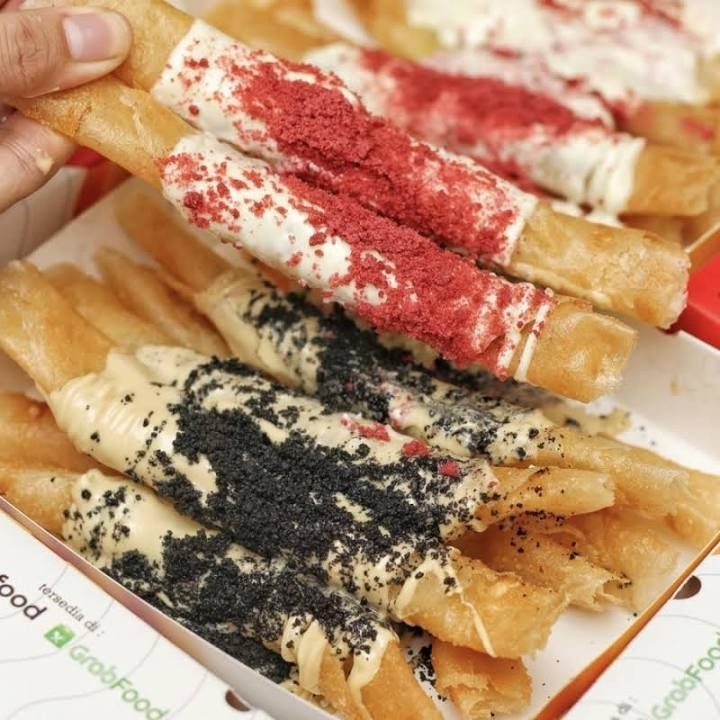 Banana Roll Lumer