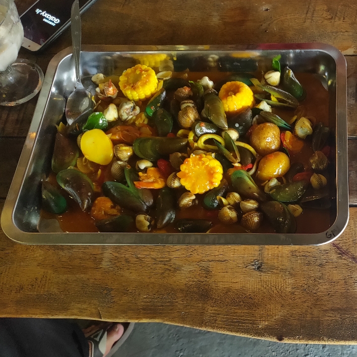 Bancakan Seafood 5 Orang