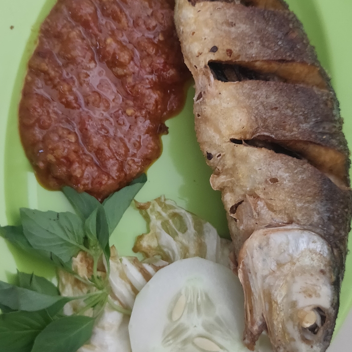 Bandeng goreng