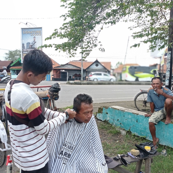 Barber On Call