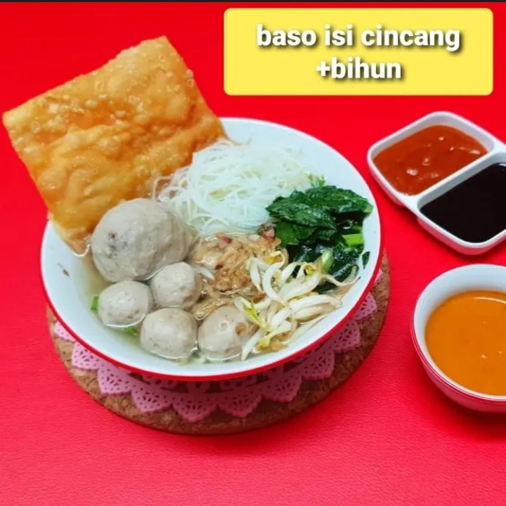 Baso Isi Cincang Bihun