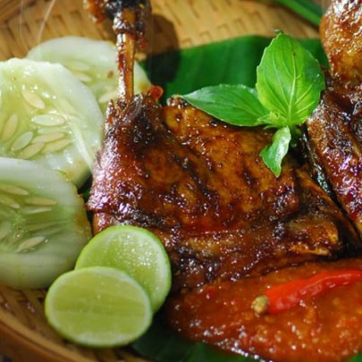 Bebek Bakar
