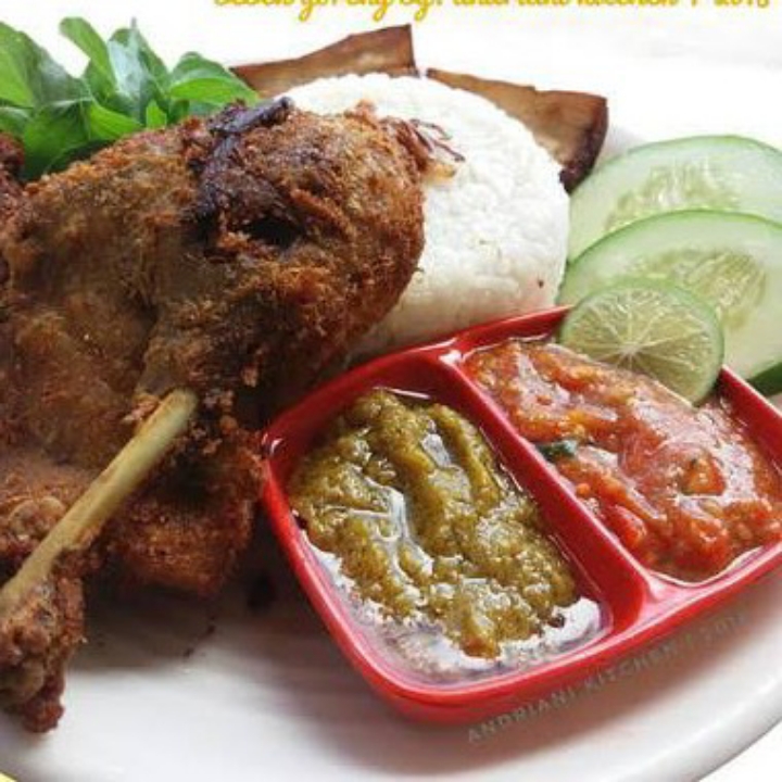 Bebek Goreng 