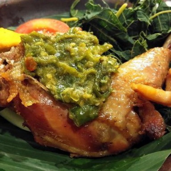 Bebek Goreng