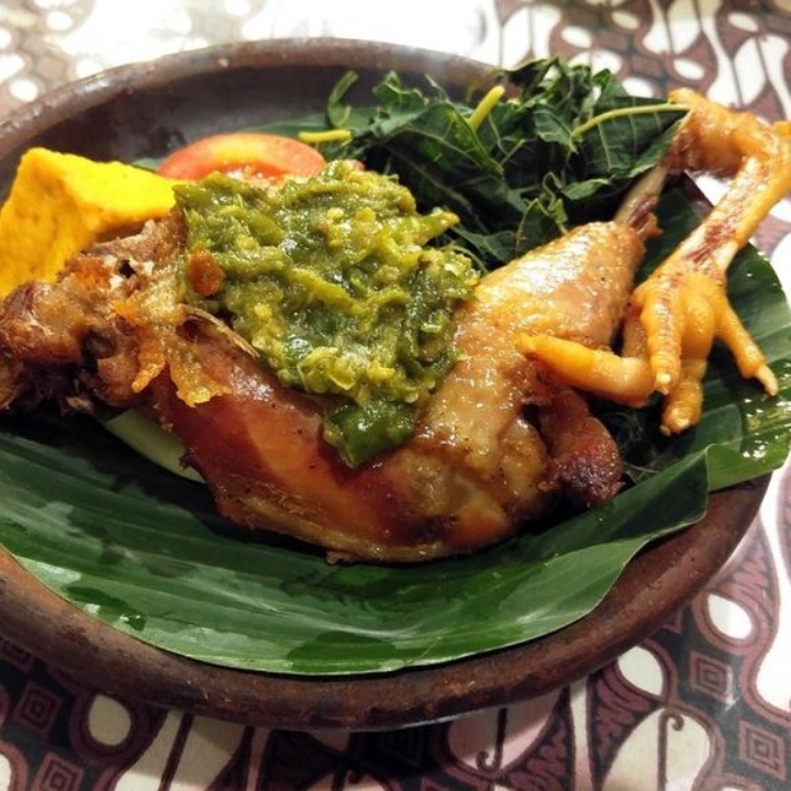 Bebek Goreng