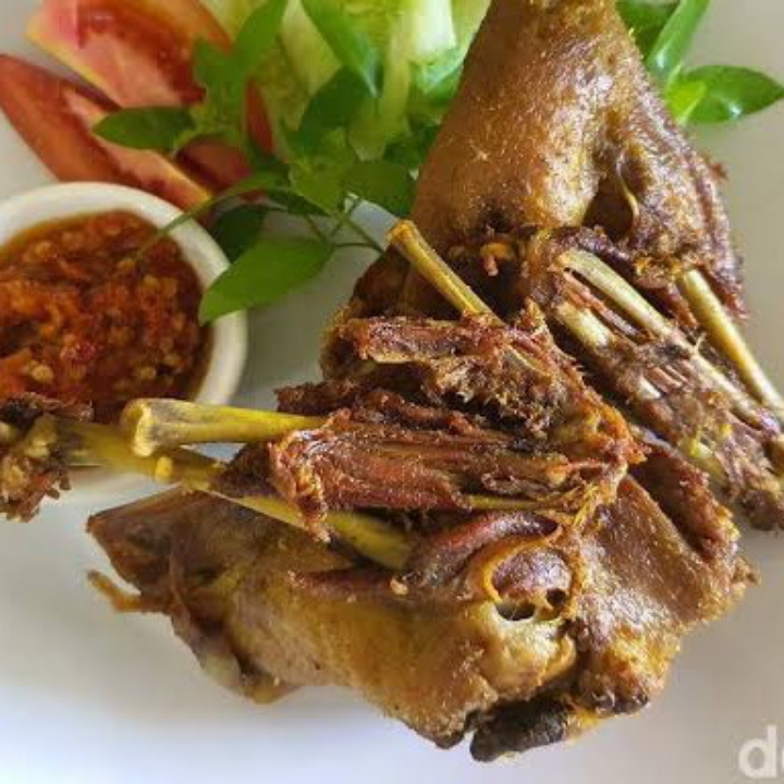 Bebek Goreng 