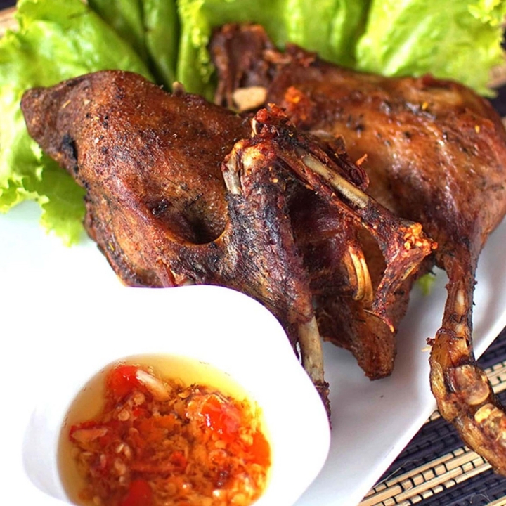 Bebek Goreng