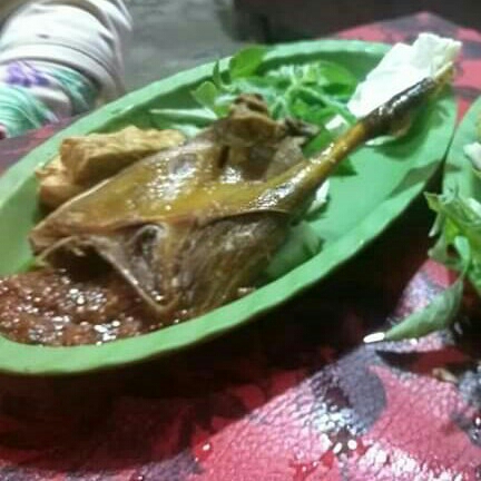 Bebek Goreng