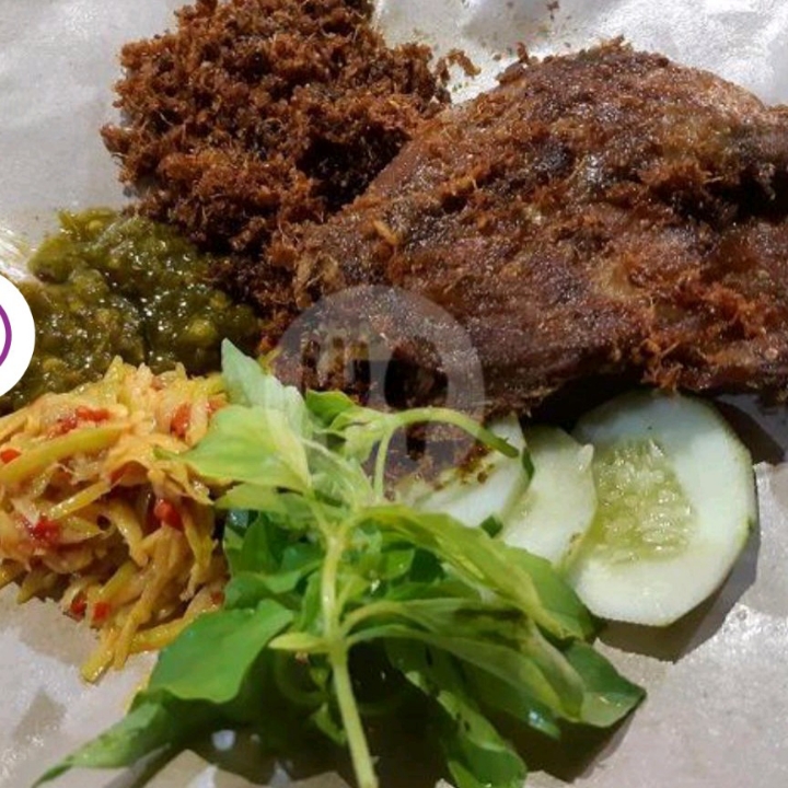 Bebek Goreng