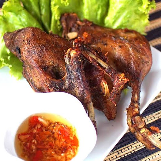 Bebek Goreng