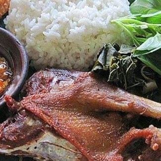 Bebek Goreng