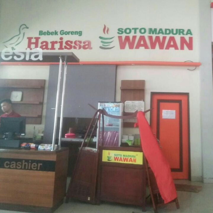 Bebek Goreng Harissa Dan Soto Madura Wawan Scoopy Kurir Kolaka