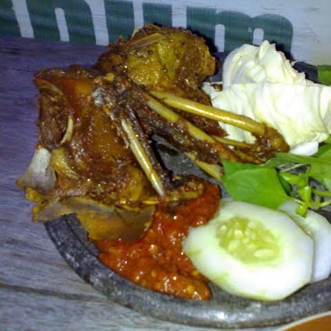 Bebek Goreng Lamongan