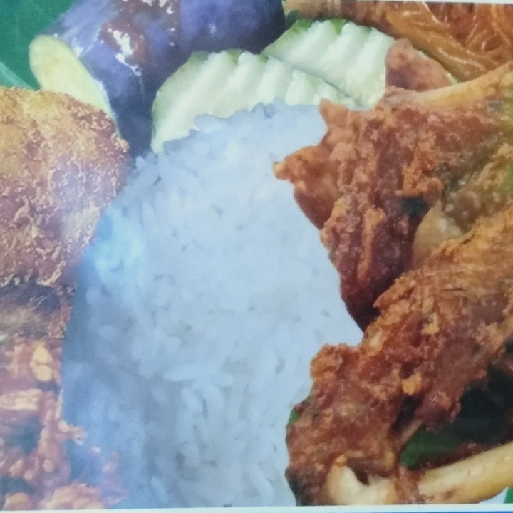 Bebek Goreng dan Penyet