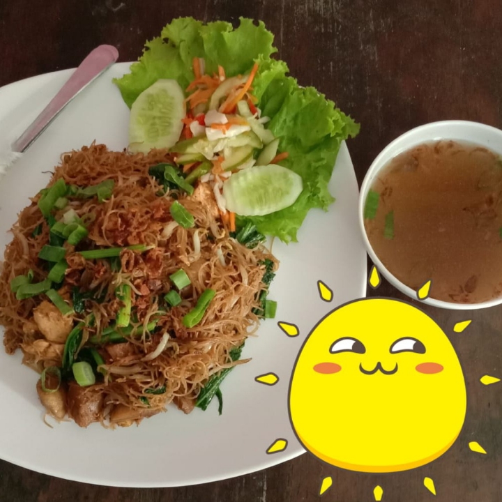 Bihun Goreng Ayam 