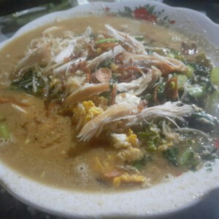 Bihun Kuah Special Campur Telor