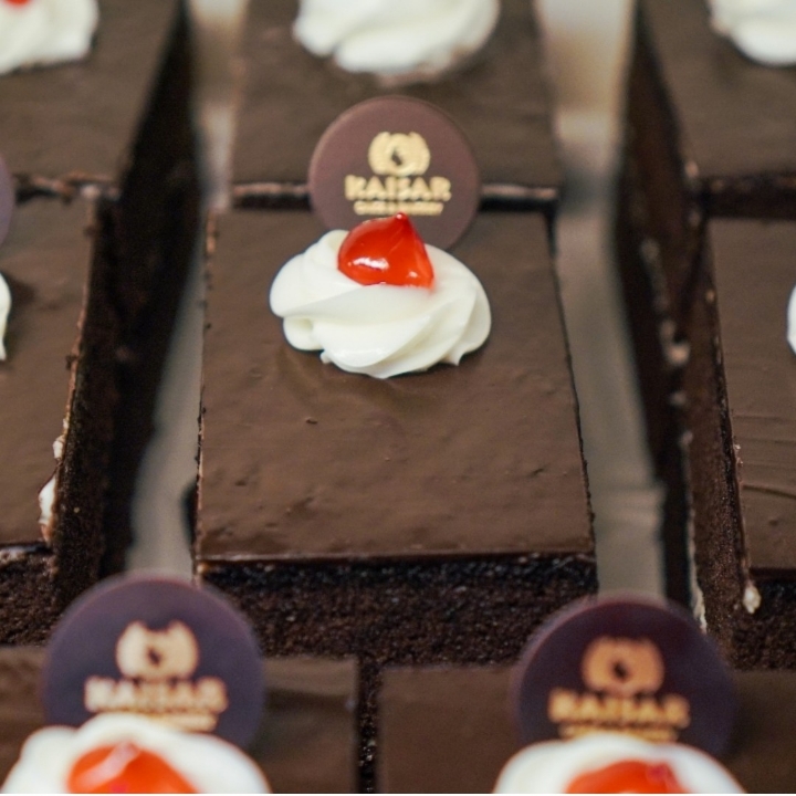 BlackForest Potongan