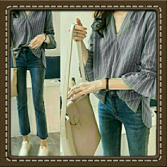 Blouse Stripe Slavina Hitam